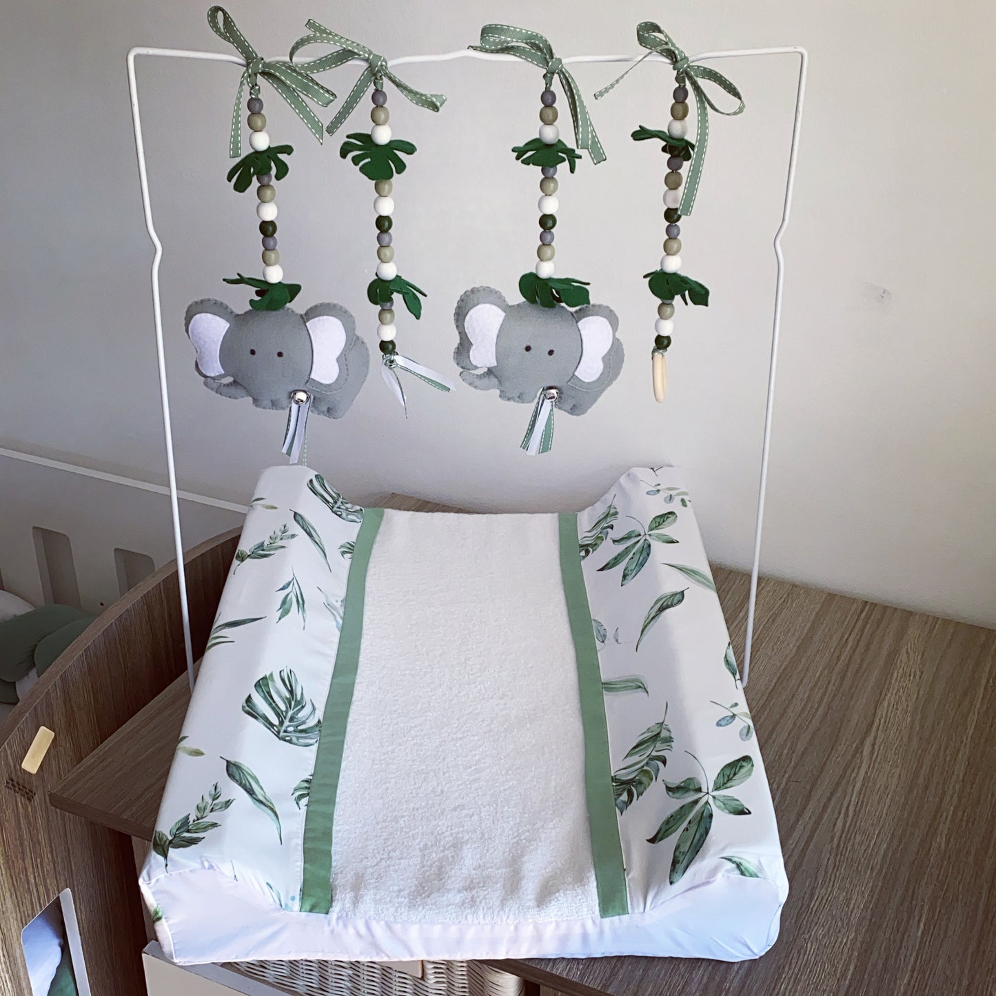 Cot Bedding - Sage Elephant Set 02