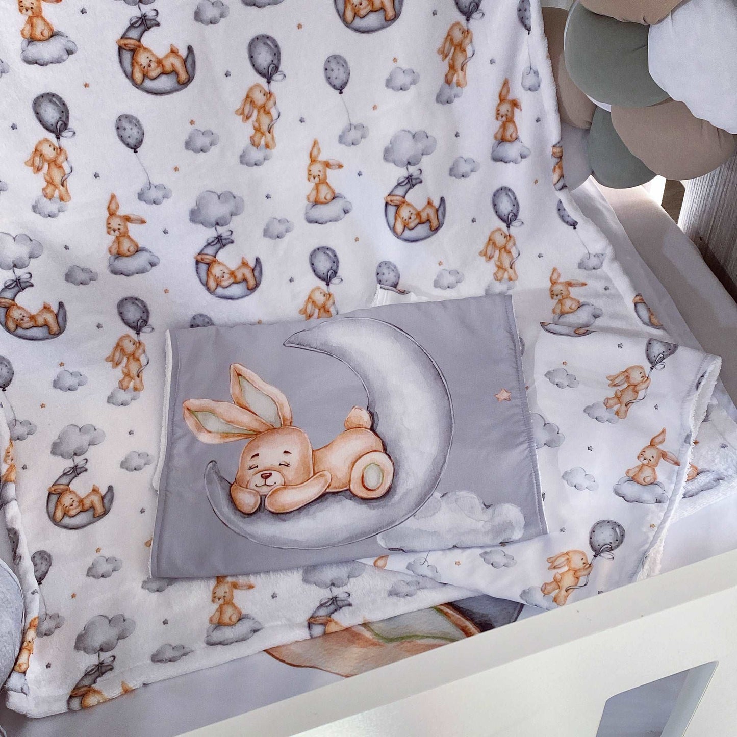 Cot Bedding - Grey Bunny Set 01