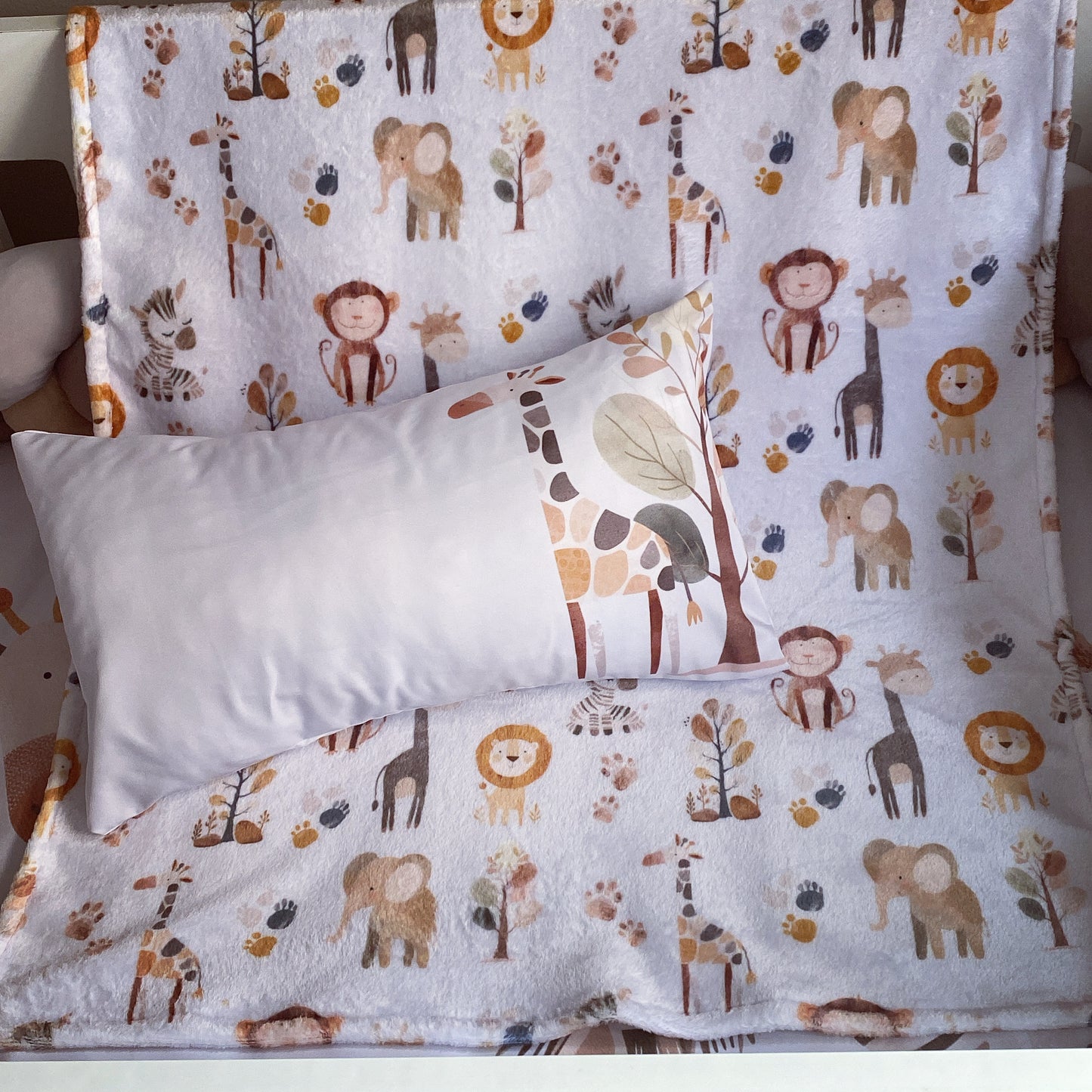 Cot Bedding - Stone Safari Set 02