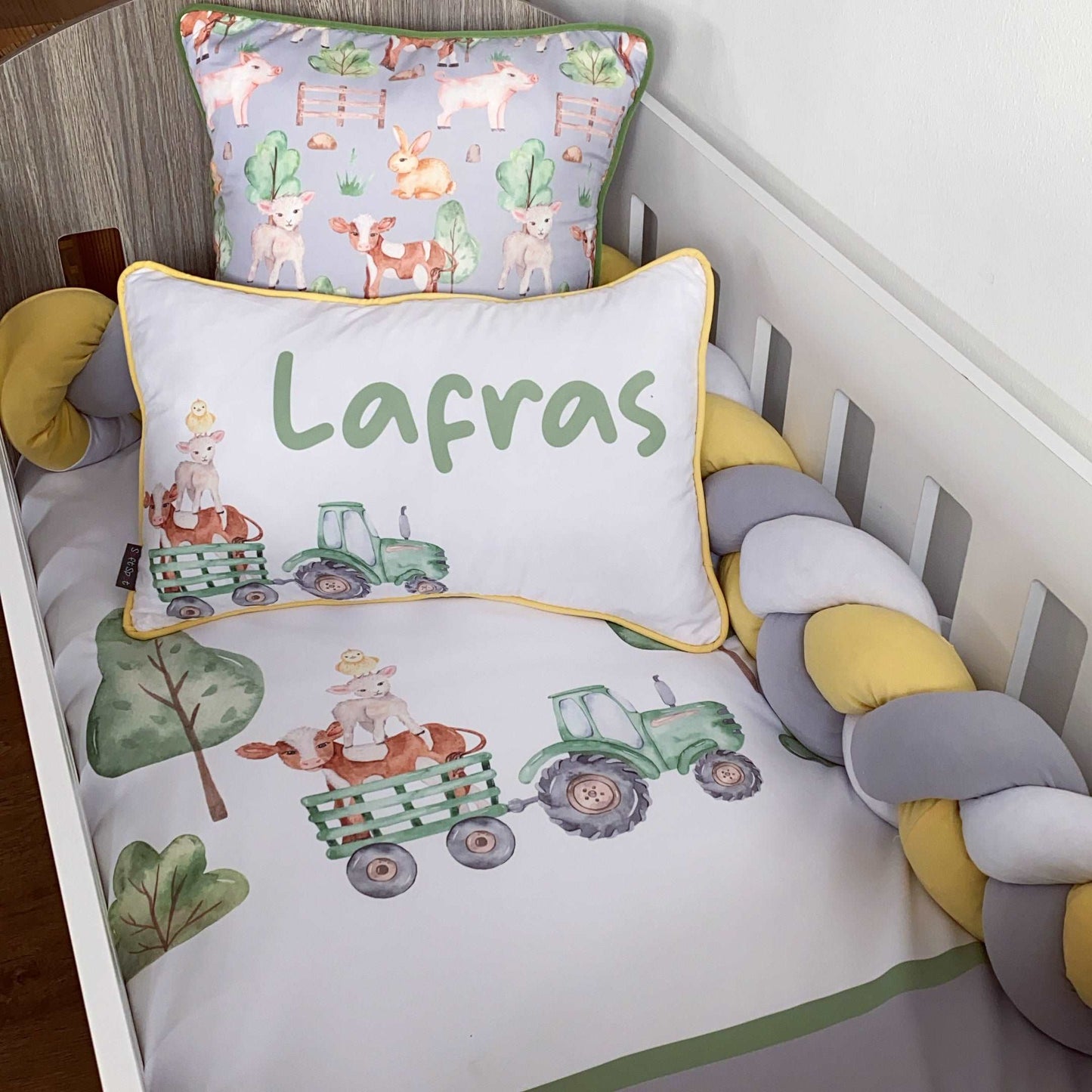 Cot Bedding - On the Farm Set 01