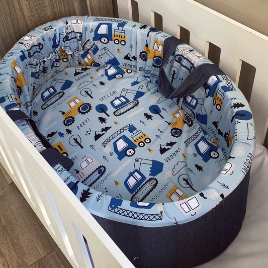 Carry Cot - Blue Construction 01