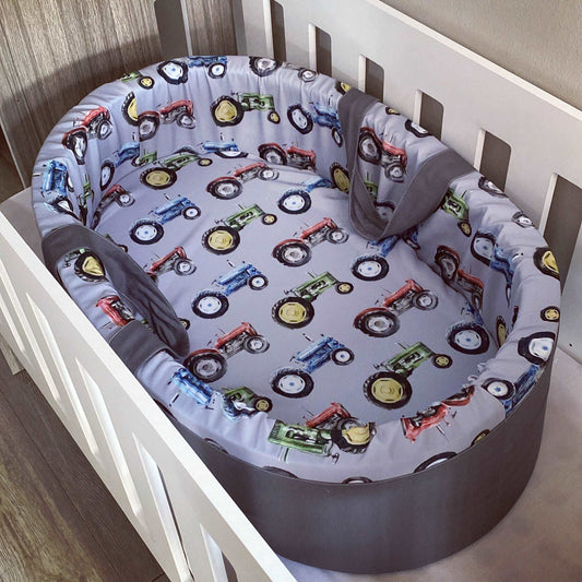 Carry Cot - Tractor 01