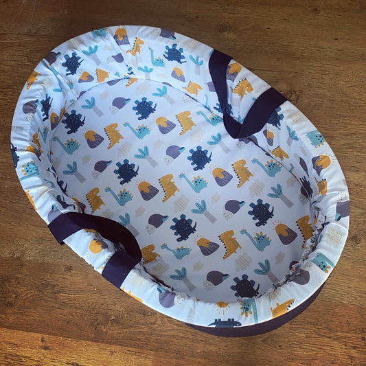 Carry Cot - Dinosaur 03