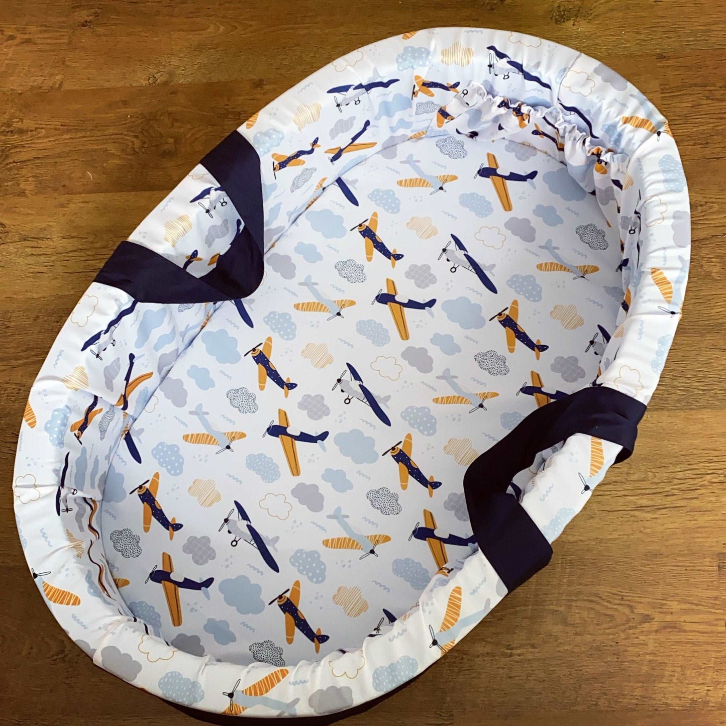 Carry Cot - Plane 02