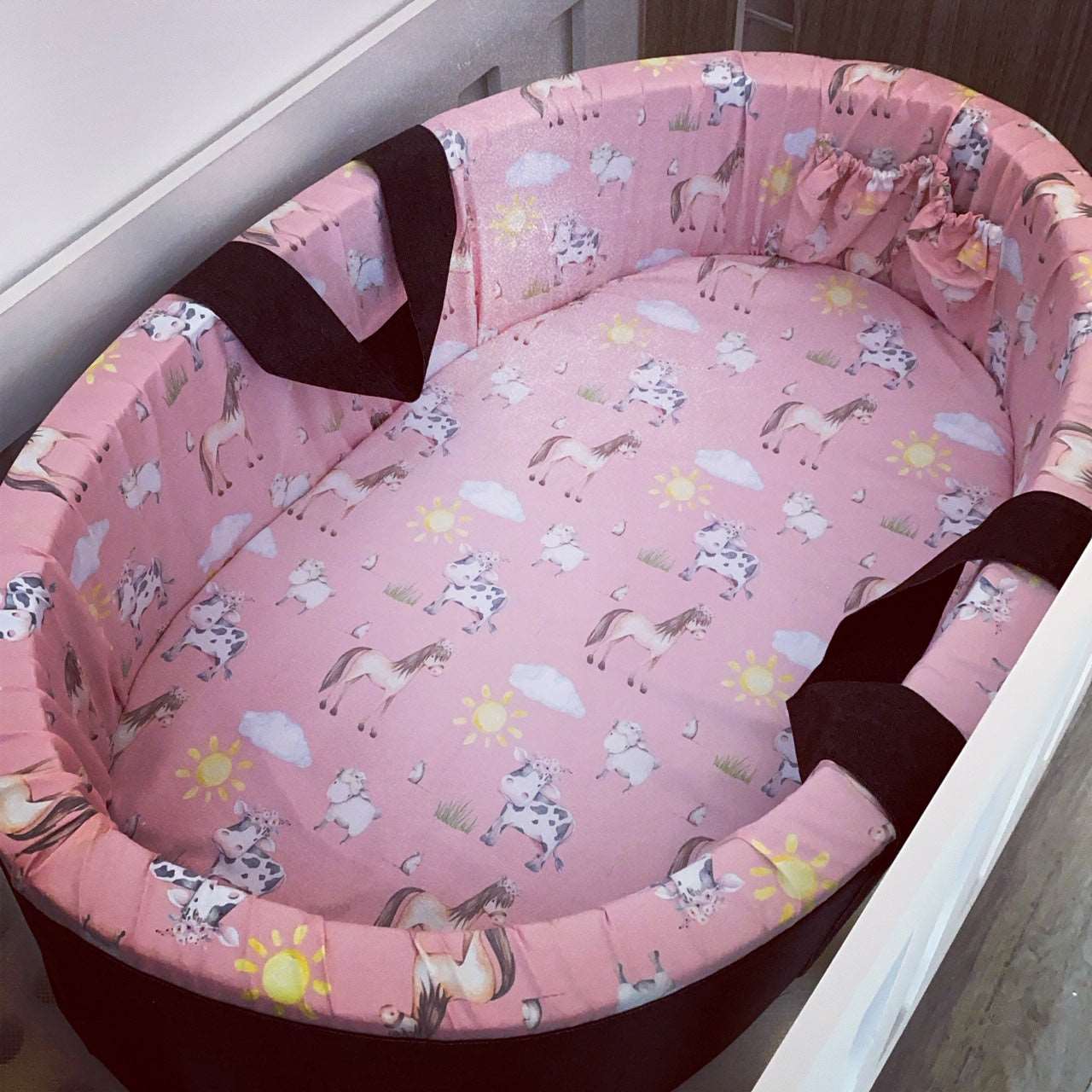 Carry Cot - Pink Farm 01