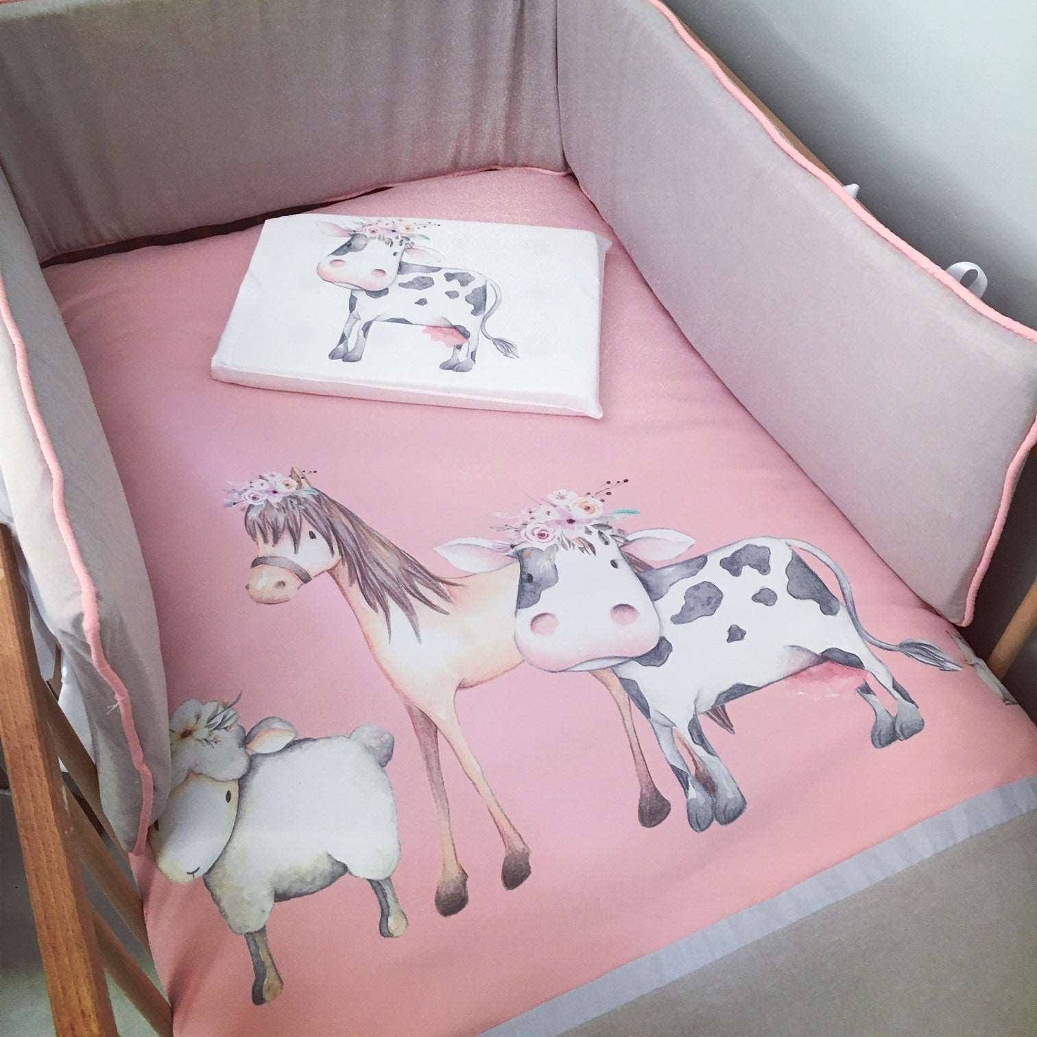 Cot Bedding - Pink Farm Set 01