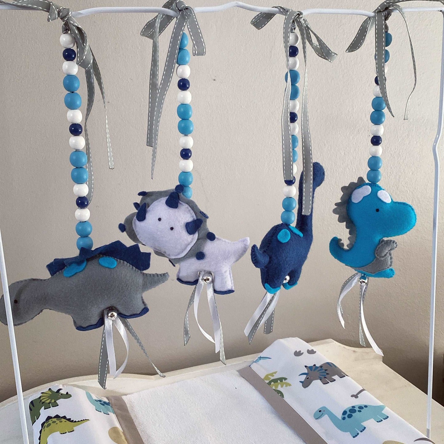 Cot Bedding - Dinosaur Set