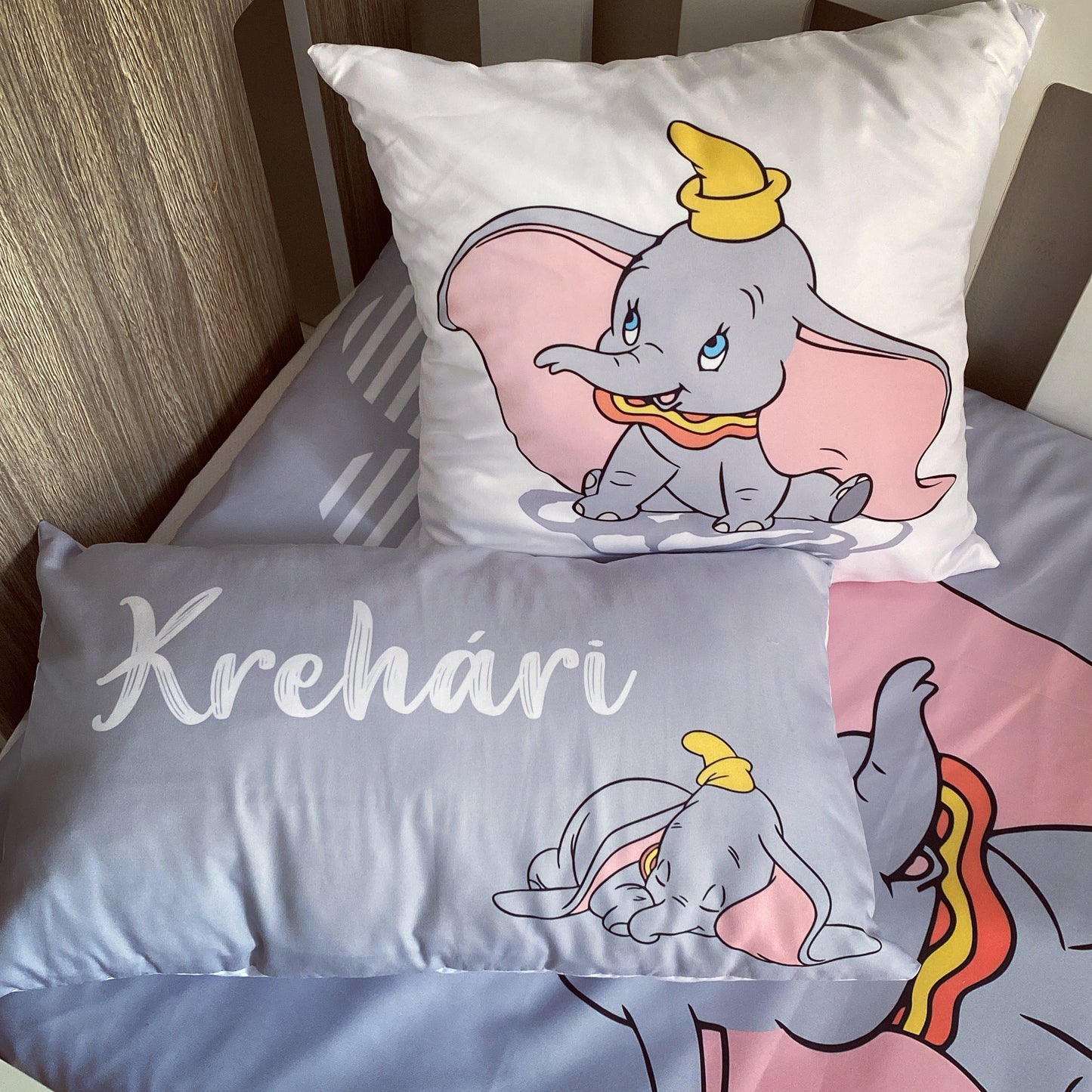 Cot Bedding - Grey Dumbo Set 01