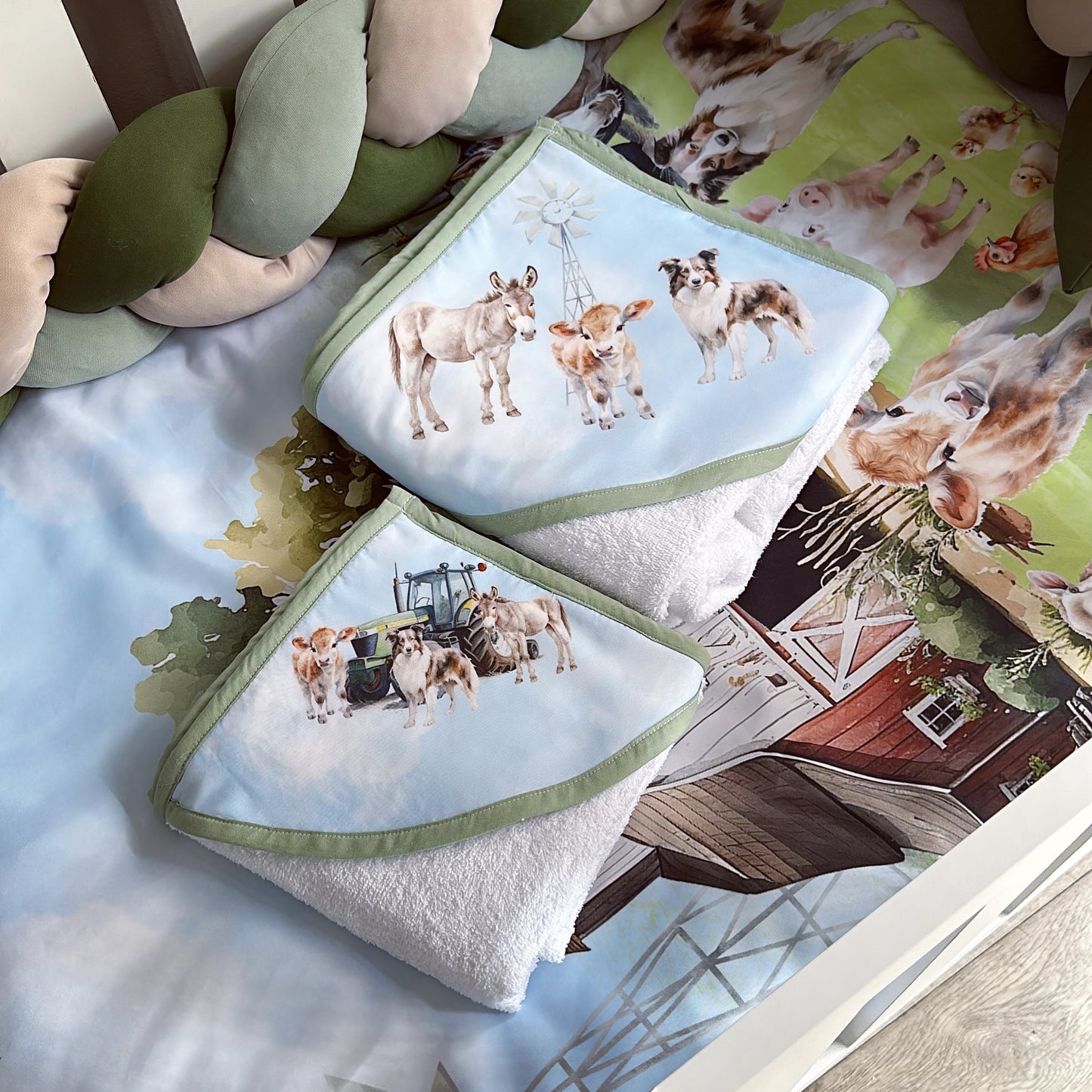 Cot Bedding - On the Farm Sage Set 02