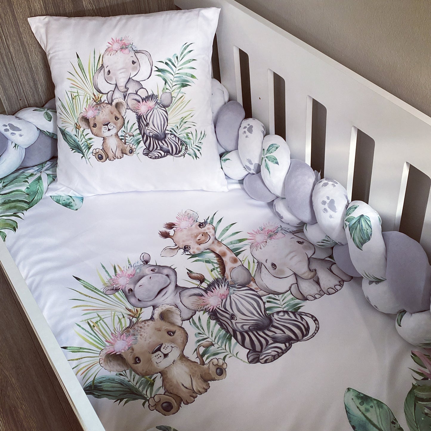 Cot Bedding - Green Safari Set 09