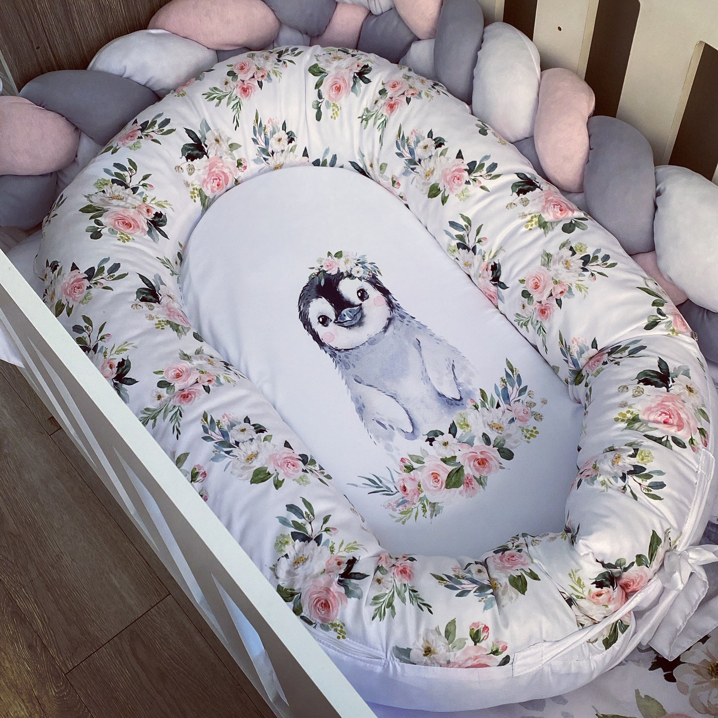 Nest - Flower Penguin 01