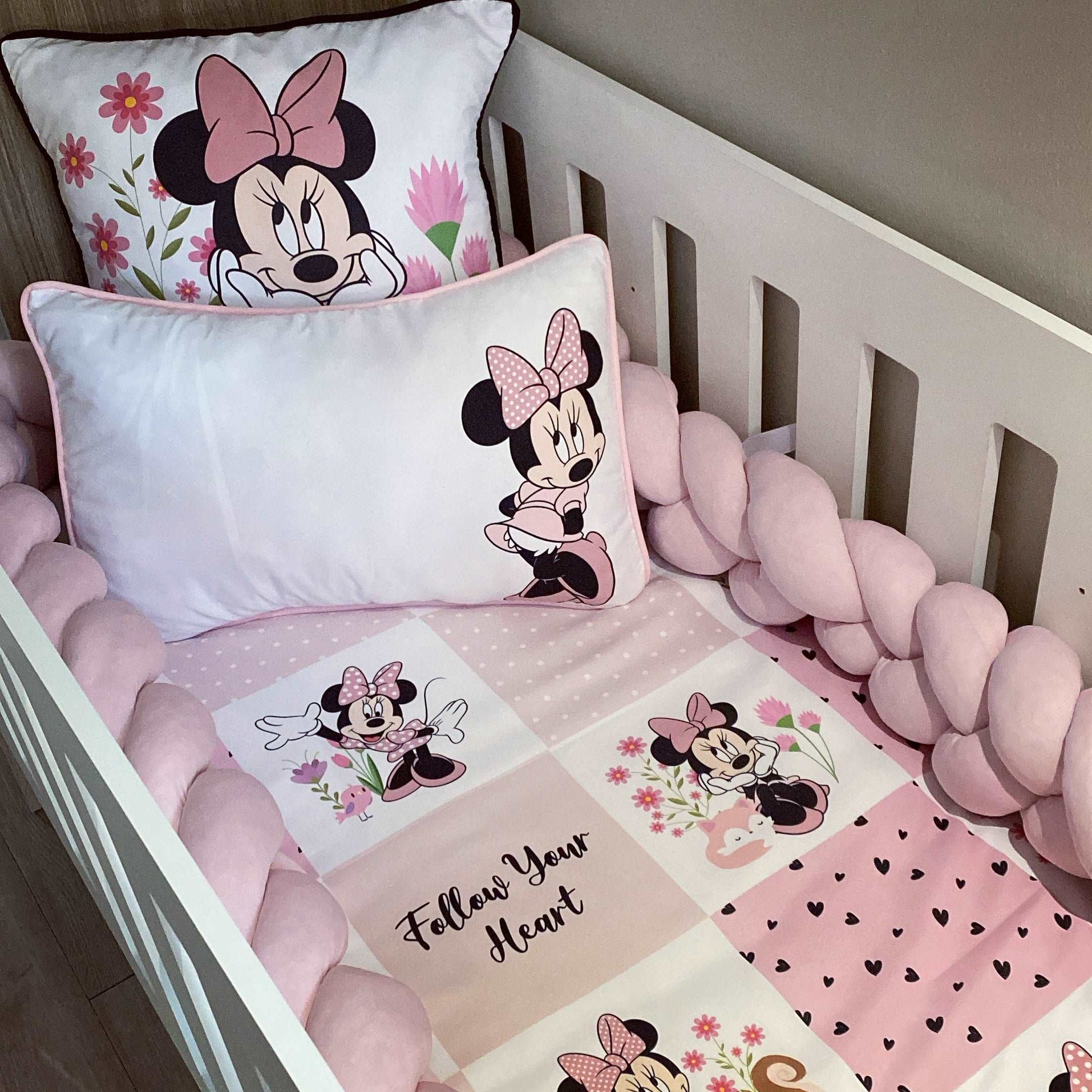 Cot Bedding - Pink Minnie Set 02