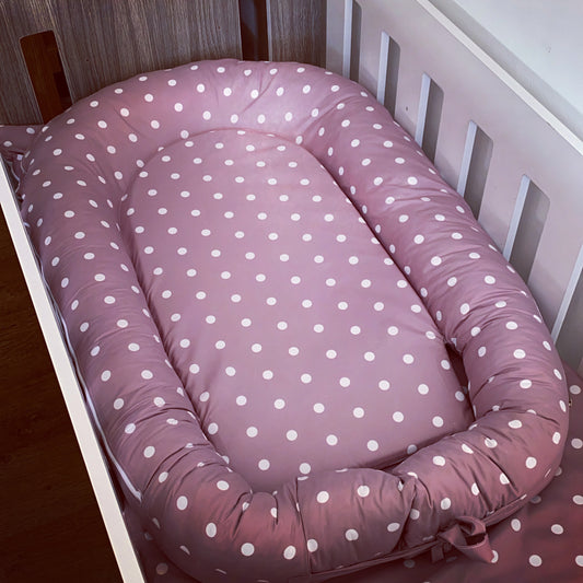 Nest - Dusty Pink Dots 01