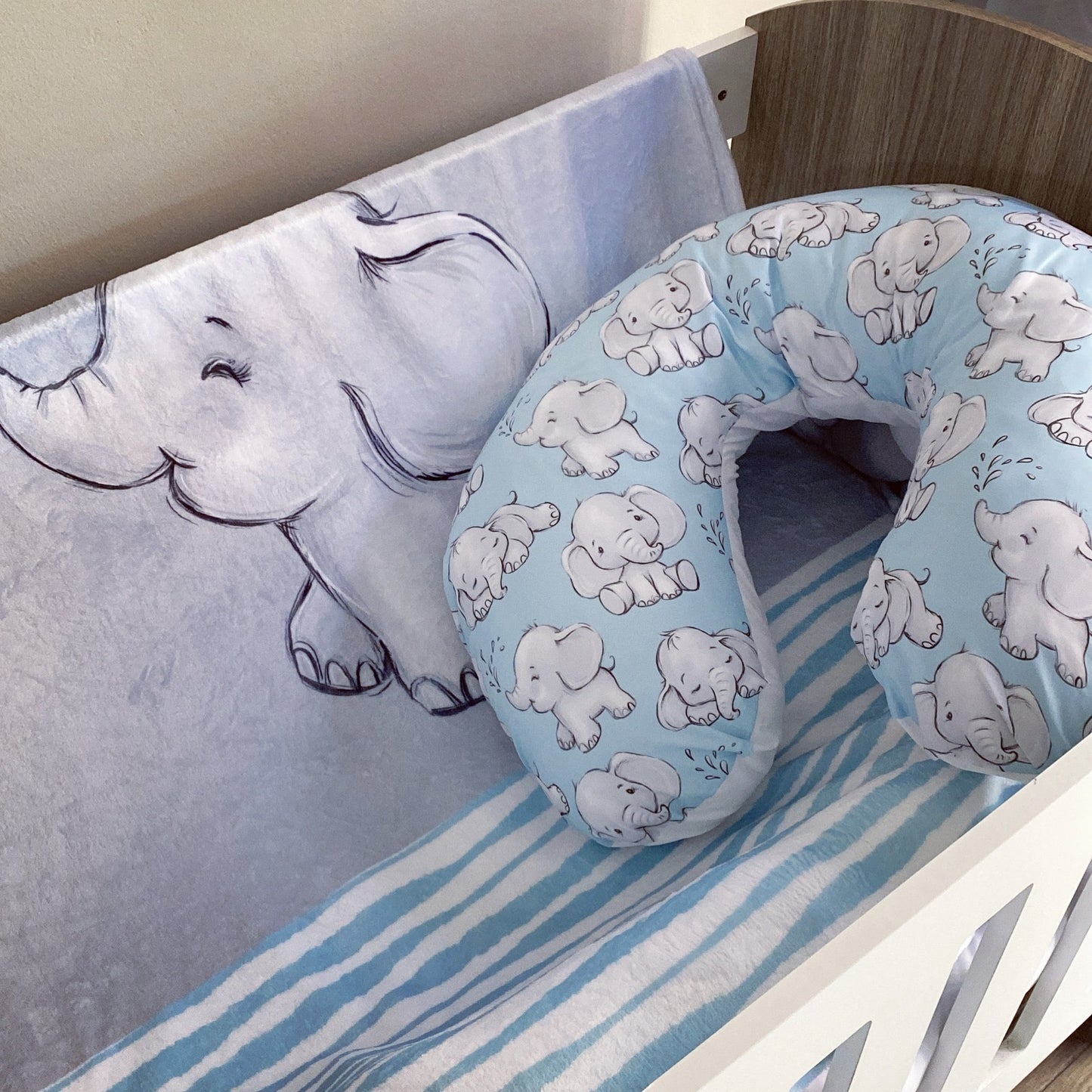 Cot Bedding - Blue Elephant set 01