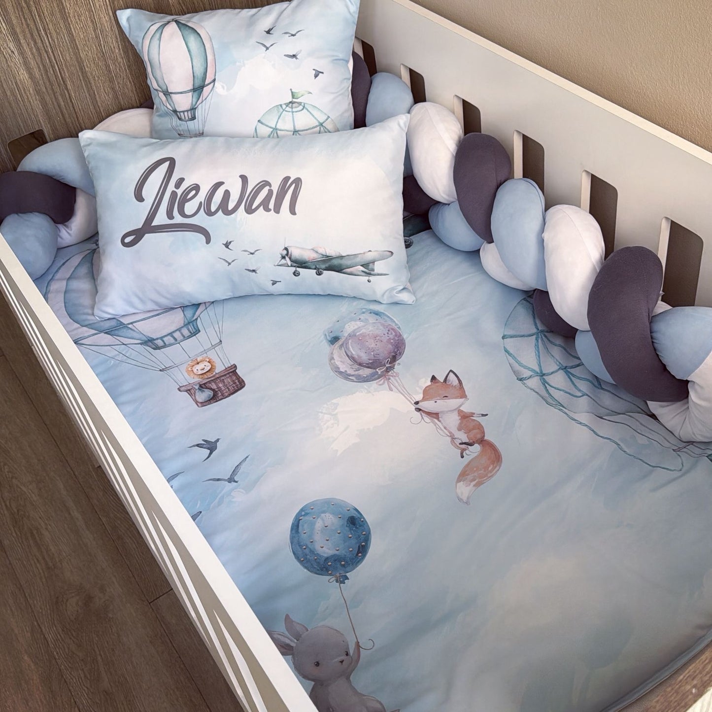 Cot Bedding - Up and Away Animal Set 01