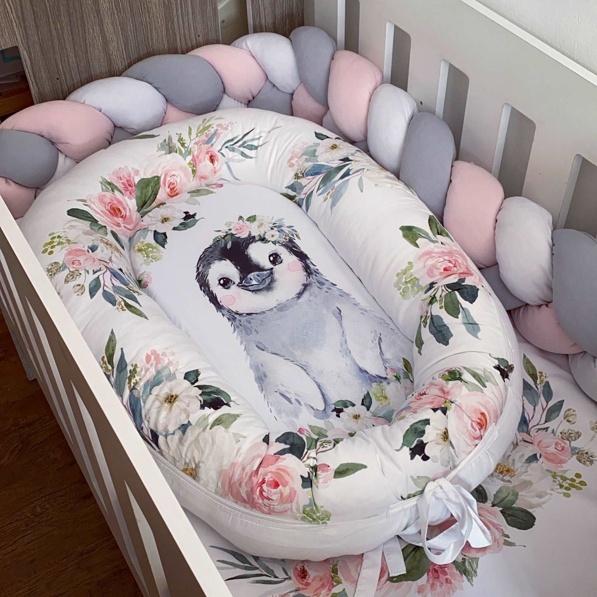 Cot Bedding - Penguin Set 02