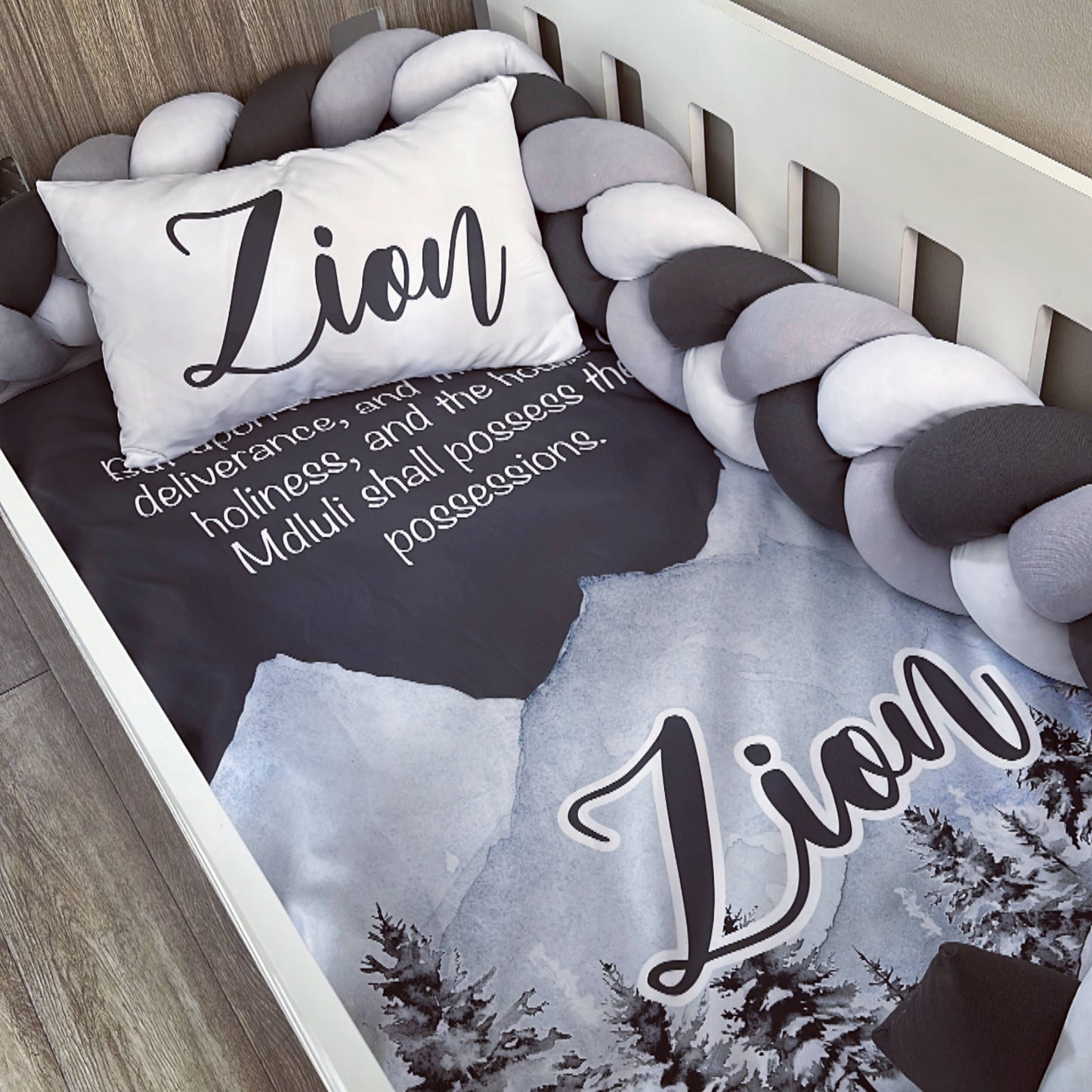 Cot Bedding - Grey Mountain Set 01