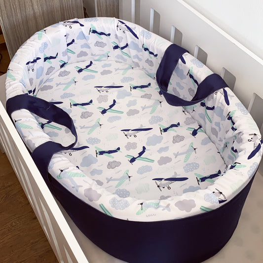 Carry Cot - Plane 02