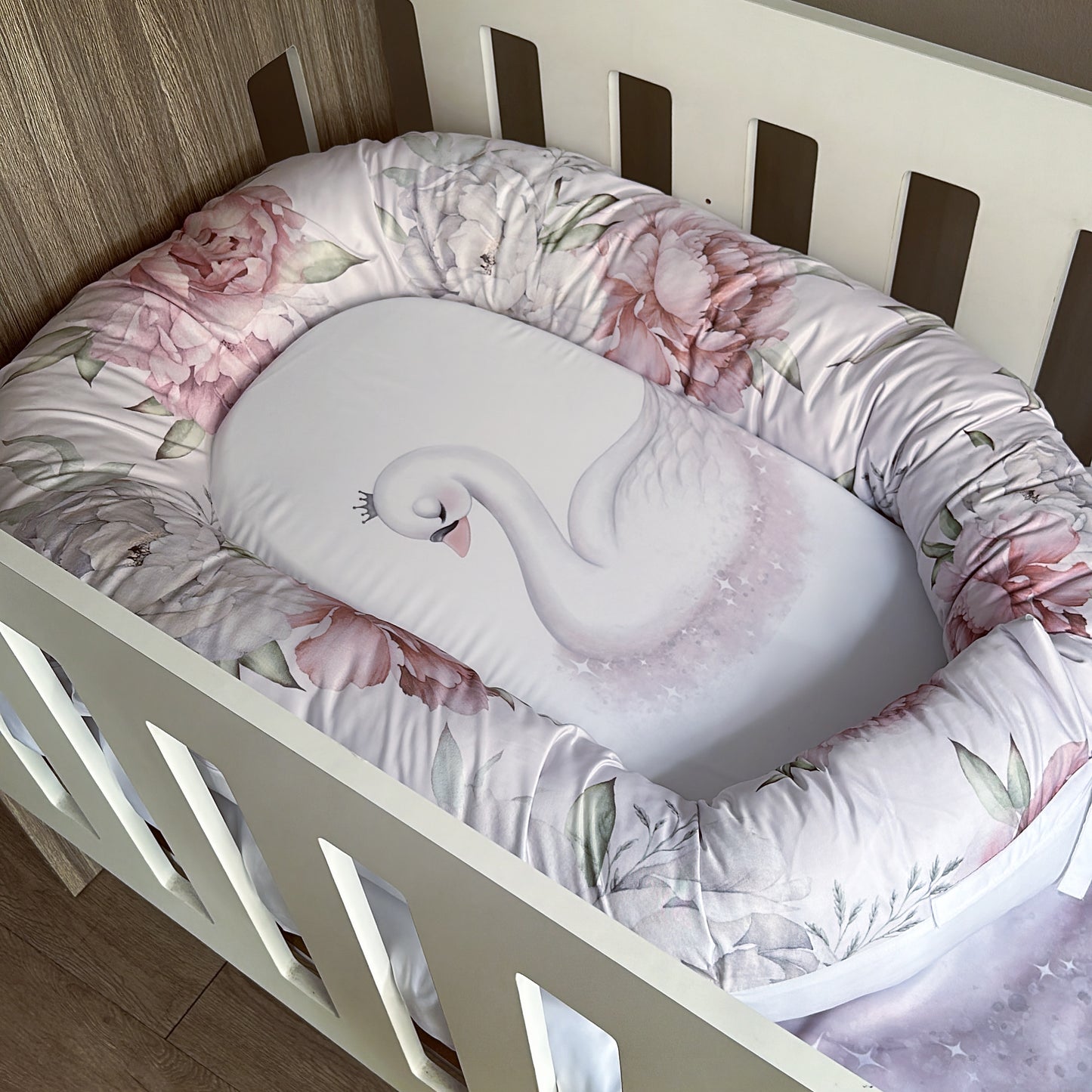 Nest - Pink Swan 01