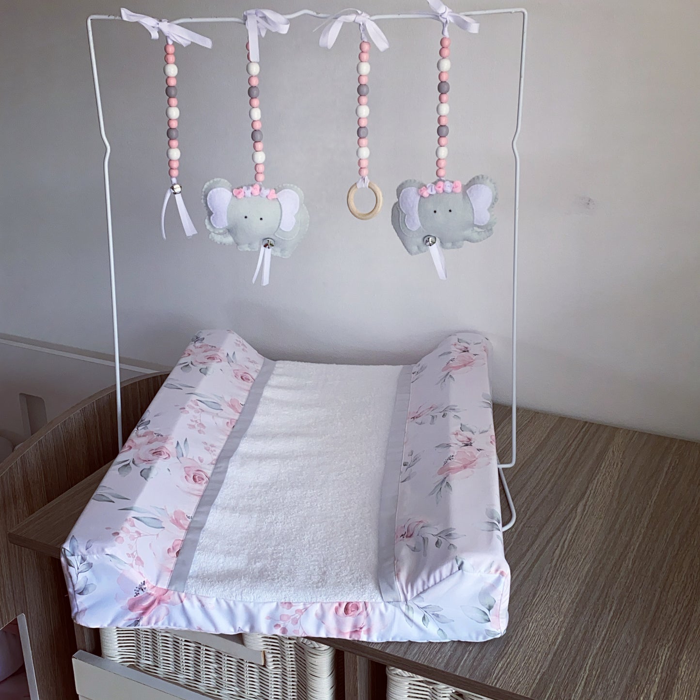 Cot Bedding - Pink Flower Elephant Set 01