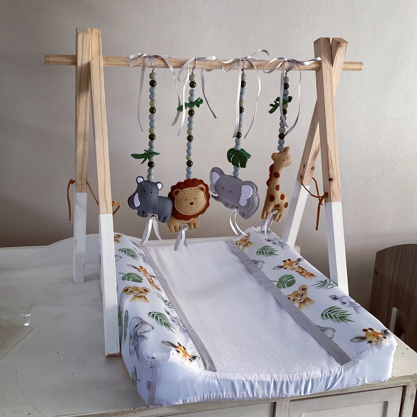 Cot Bedding - Safari Set 17