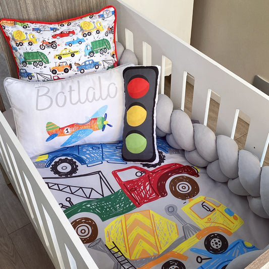 Cot Bedding - Transport Set 02