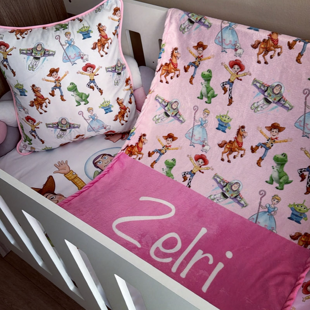 Cot Bedding - Pink Toy Story Set 01