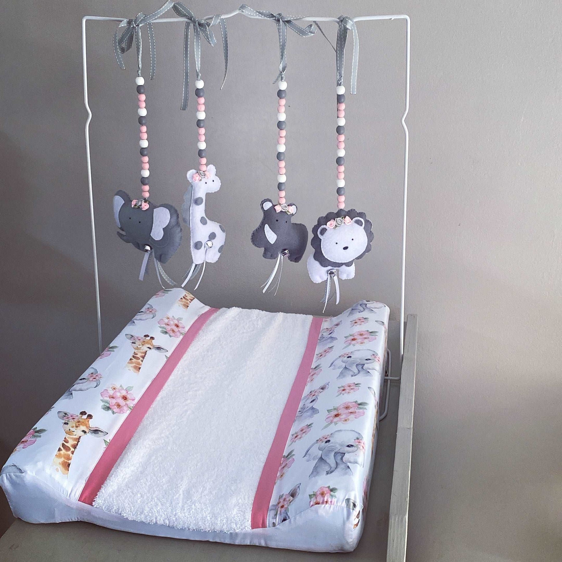 Cot Bedding - Pink Safari Set 05