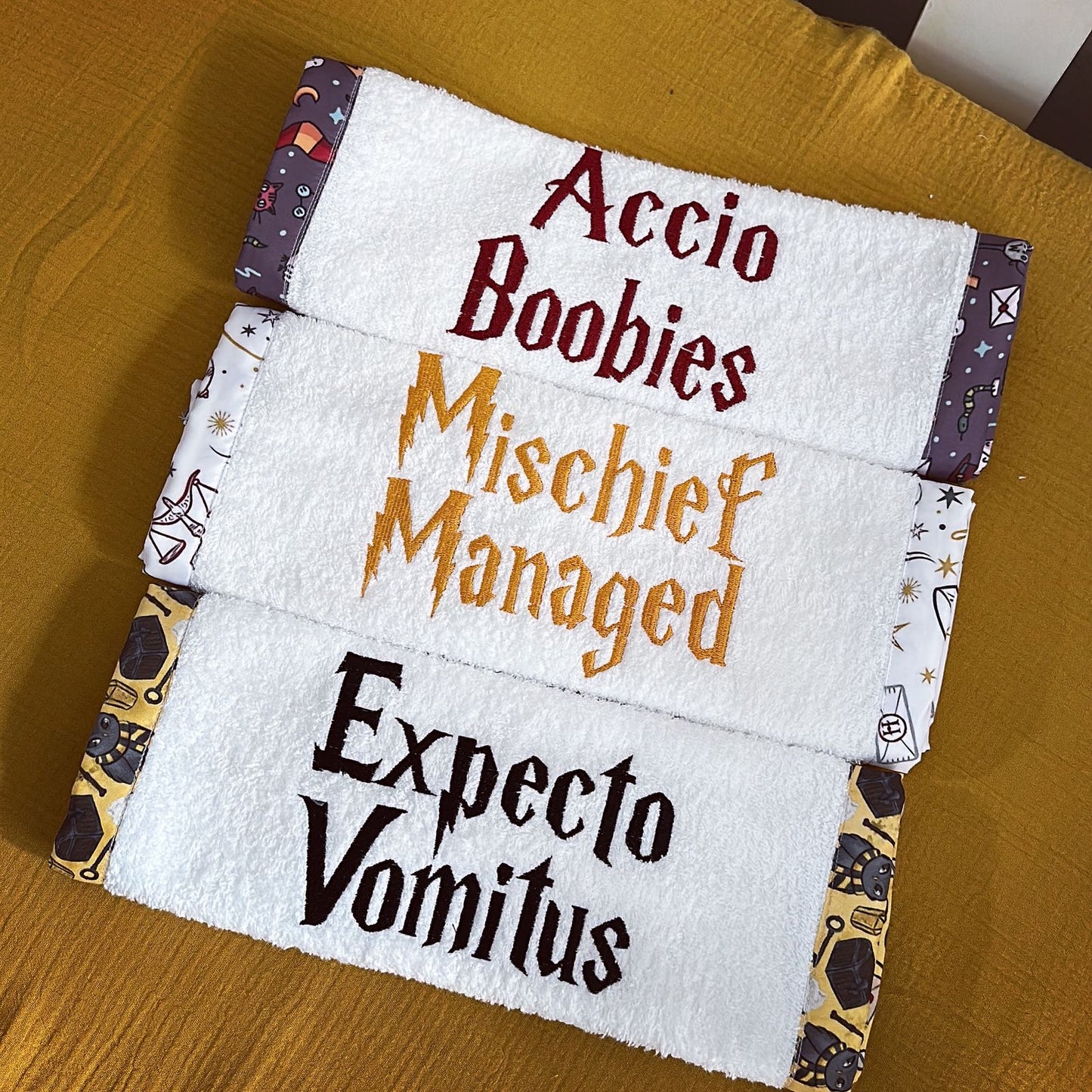 Burpcloths - Harry Potter 01