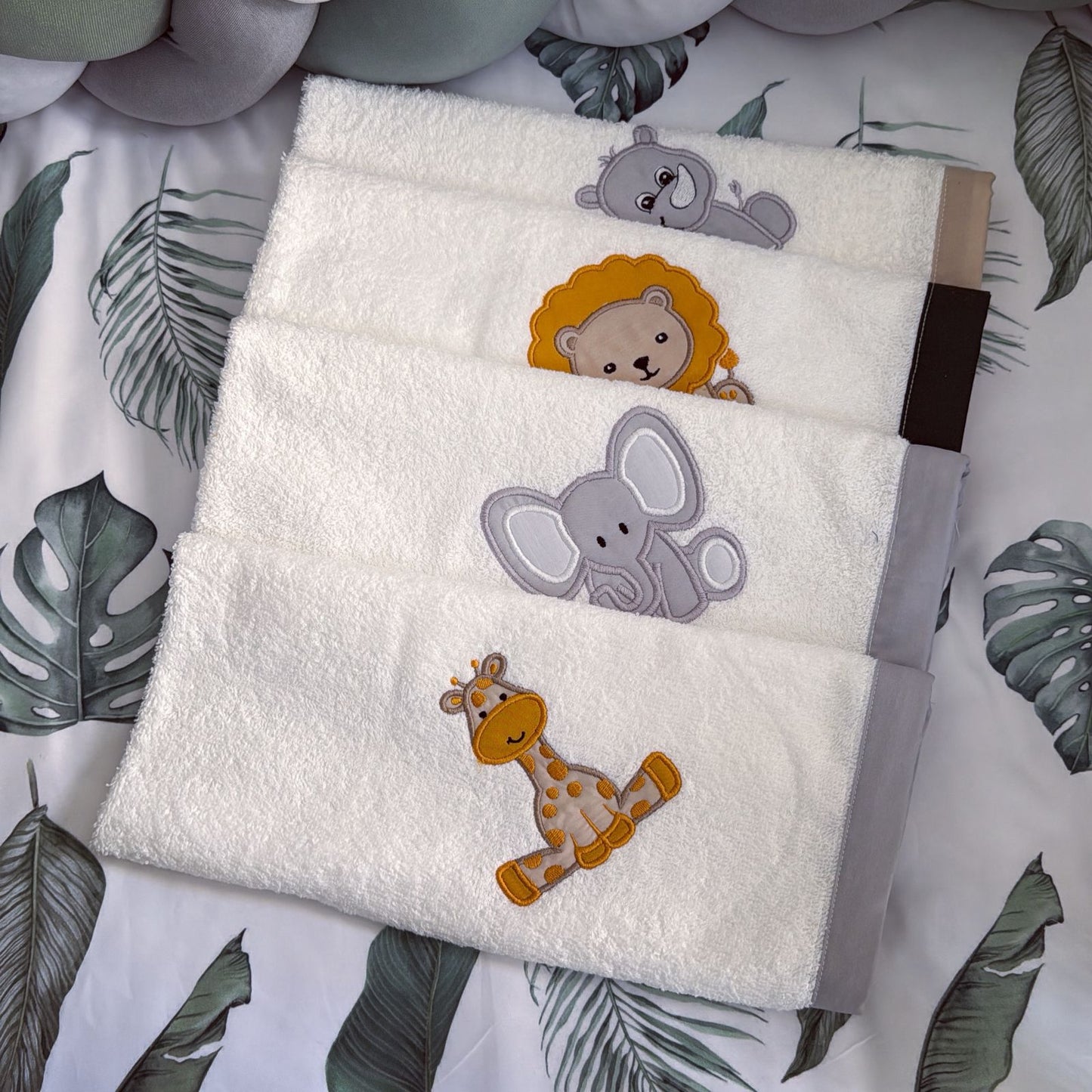 Cot Bedding - Leaves Safari Set 01