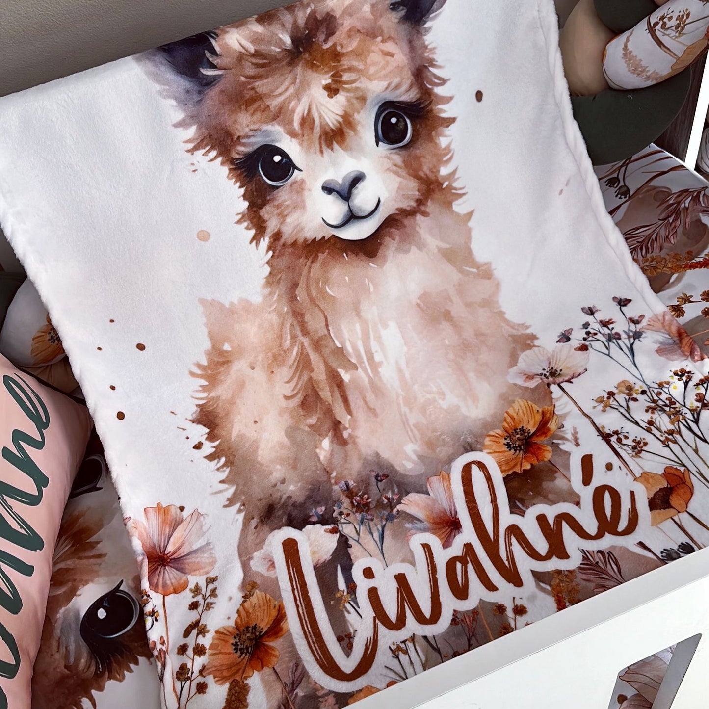 Cot Bedding - Stone Llama Set 02