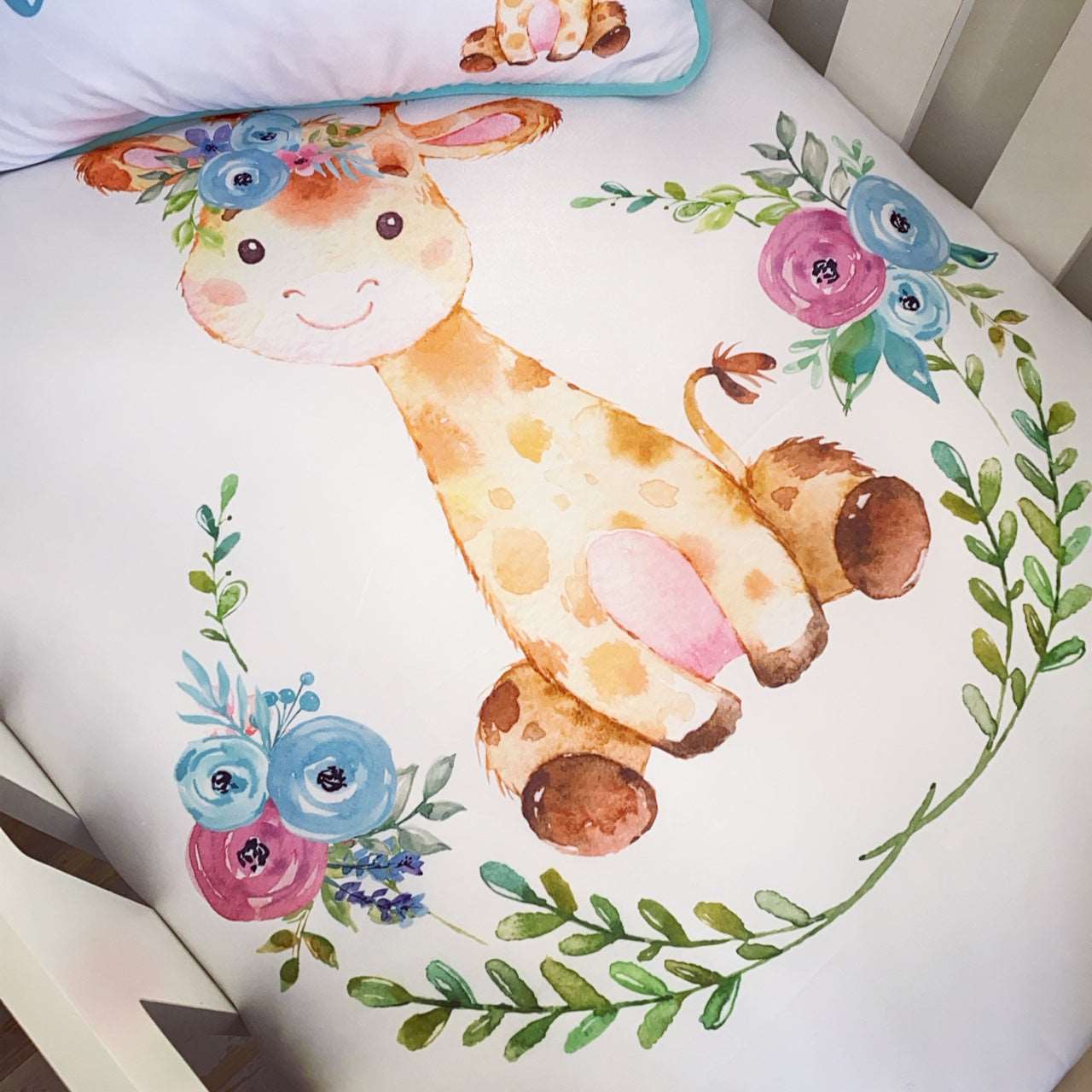 Cot Bedding - Aqua Giraffe Set 01
