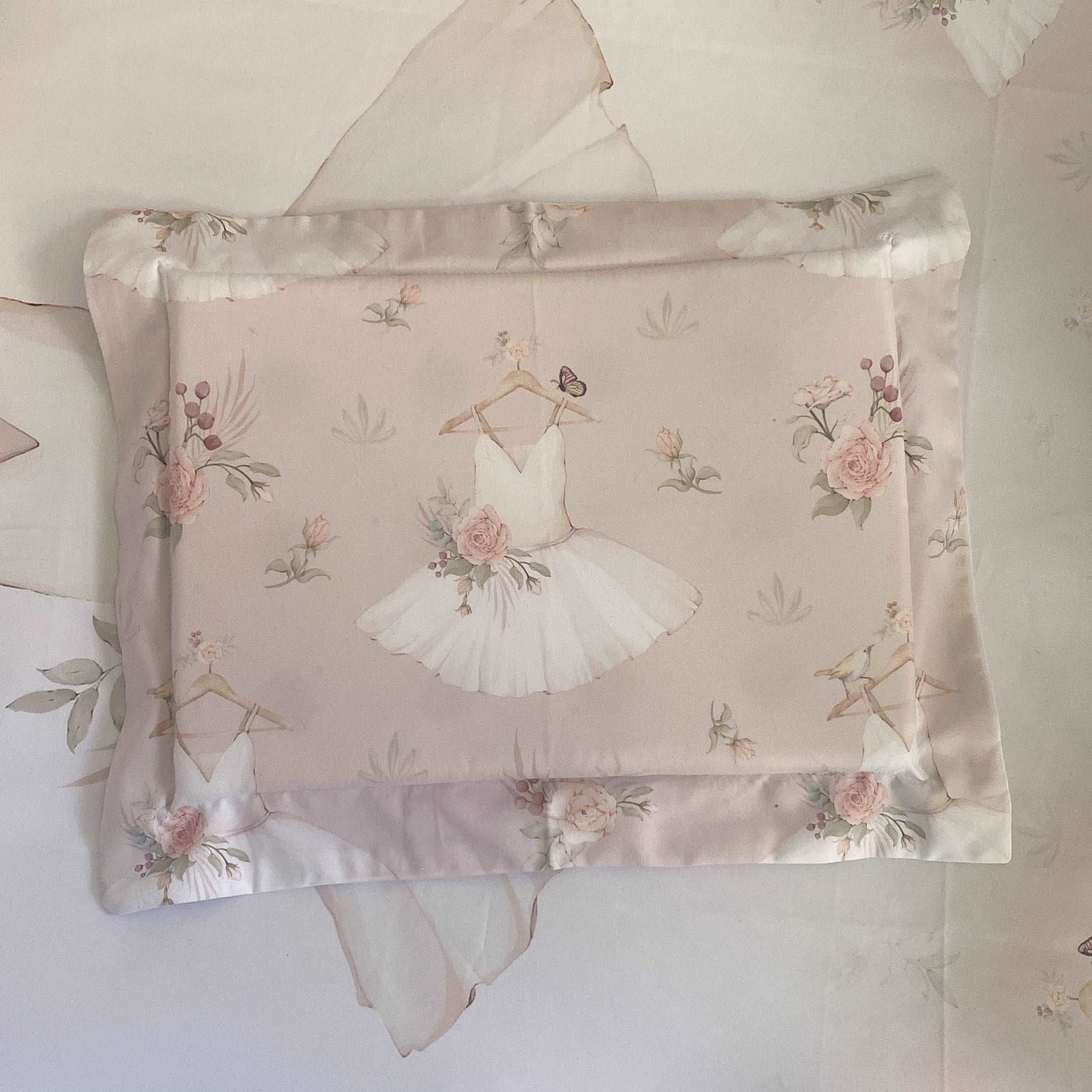 Cot Bedding - Pink Ballet Set 01