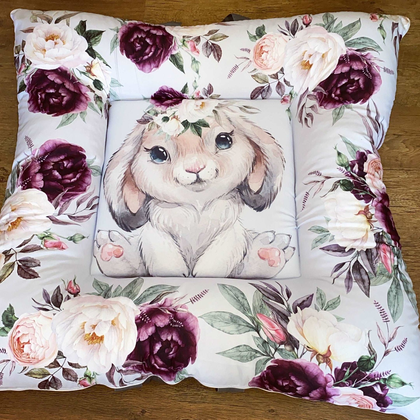 Cot Bedding - Maroon Bunny Set 01