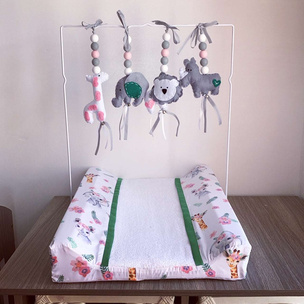 Cot Bedding - Coral Safari Set 02