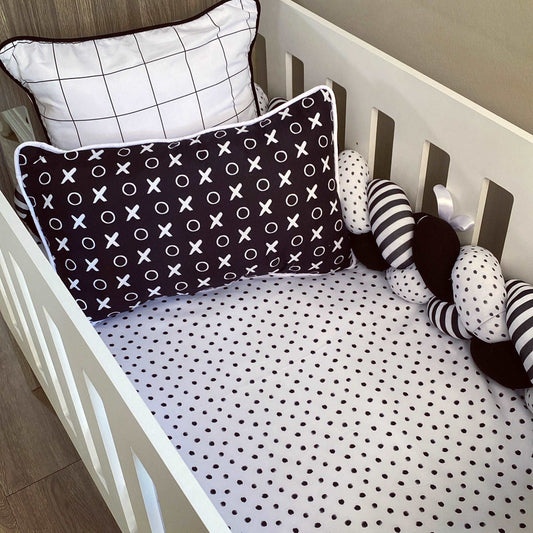 Cot Bedding - Monochrome Set 01
