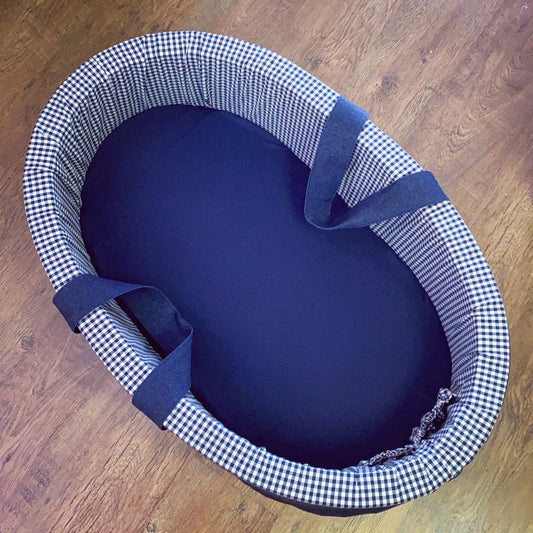 Carry Cot - Navy Check 01