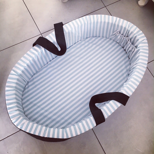 Carry Cot - Blue Stripe 01