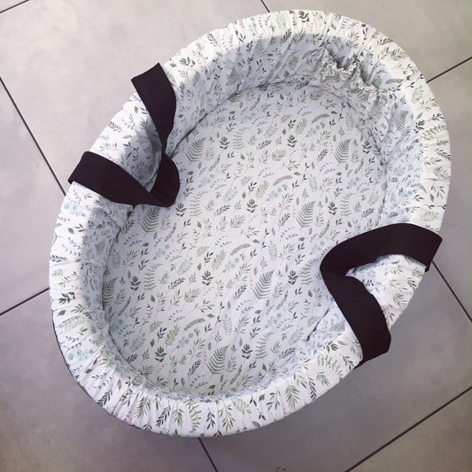 Carry Cot - Leaf 04