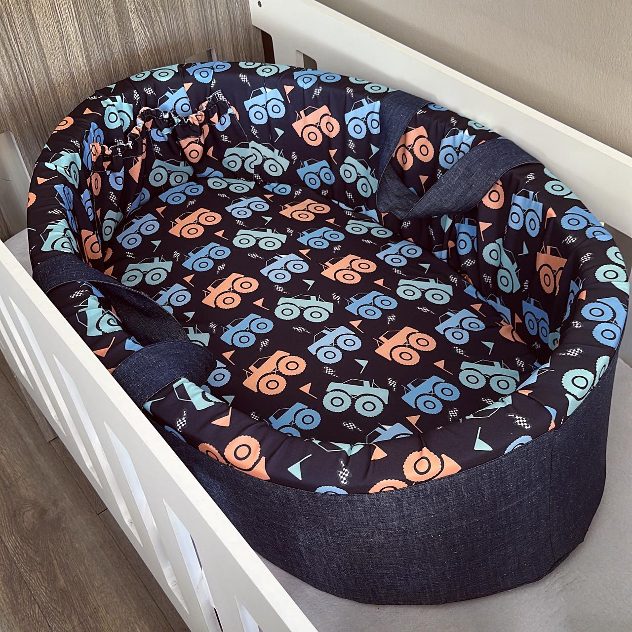 Carry Cot - Blue Trucks 01