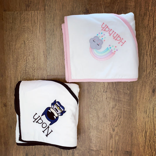 Hooded Towels - Black and Pink 01