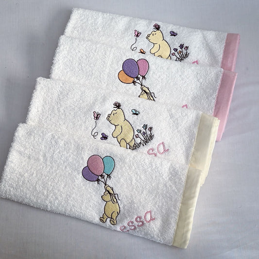 Burpcloths - Winnie The Pooh 01