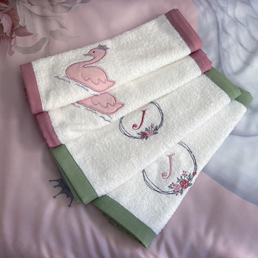 Burpcloths - Swan 01