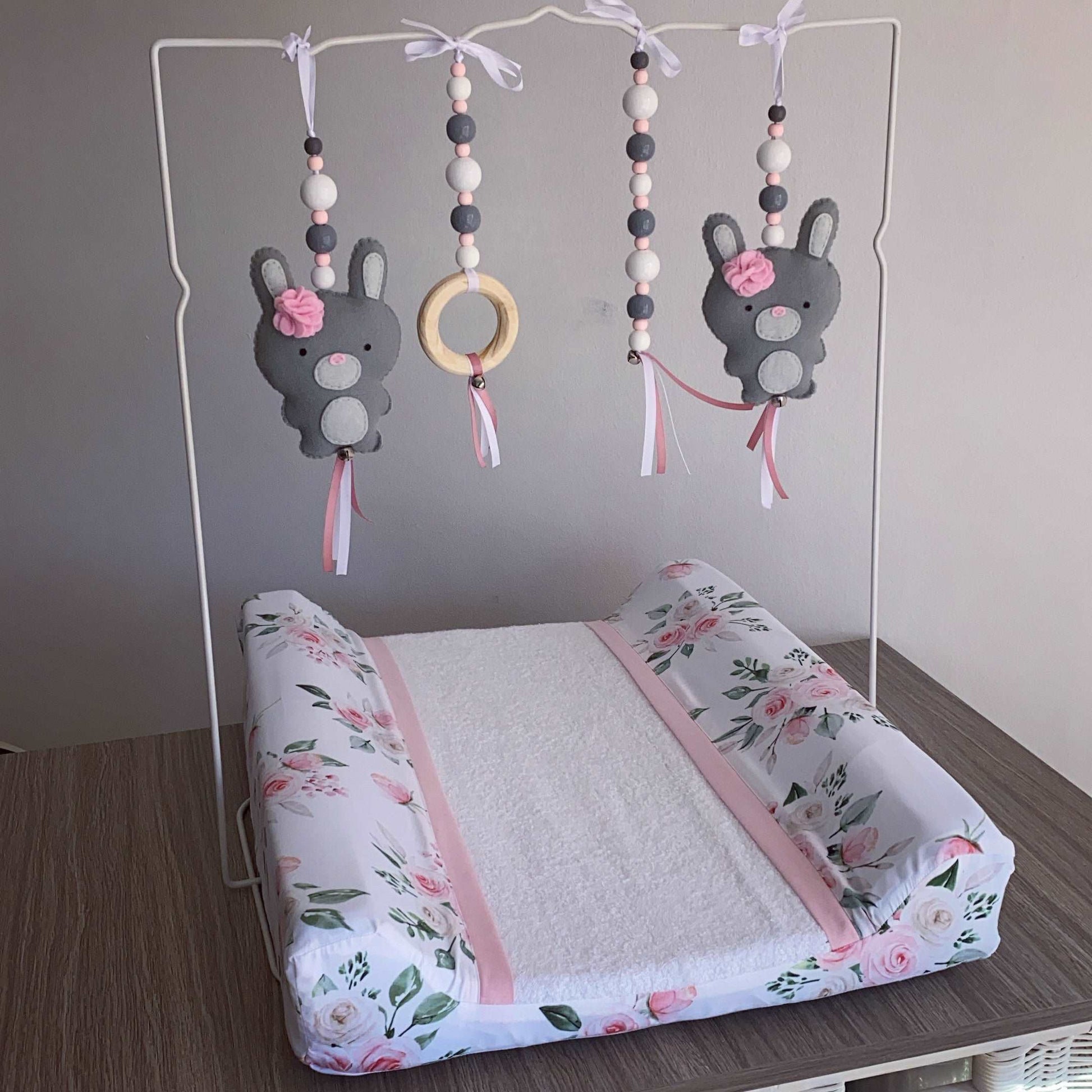 Cot Bedding - Pink Bunny Set 07