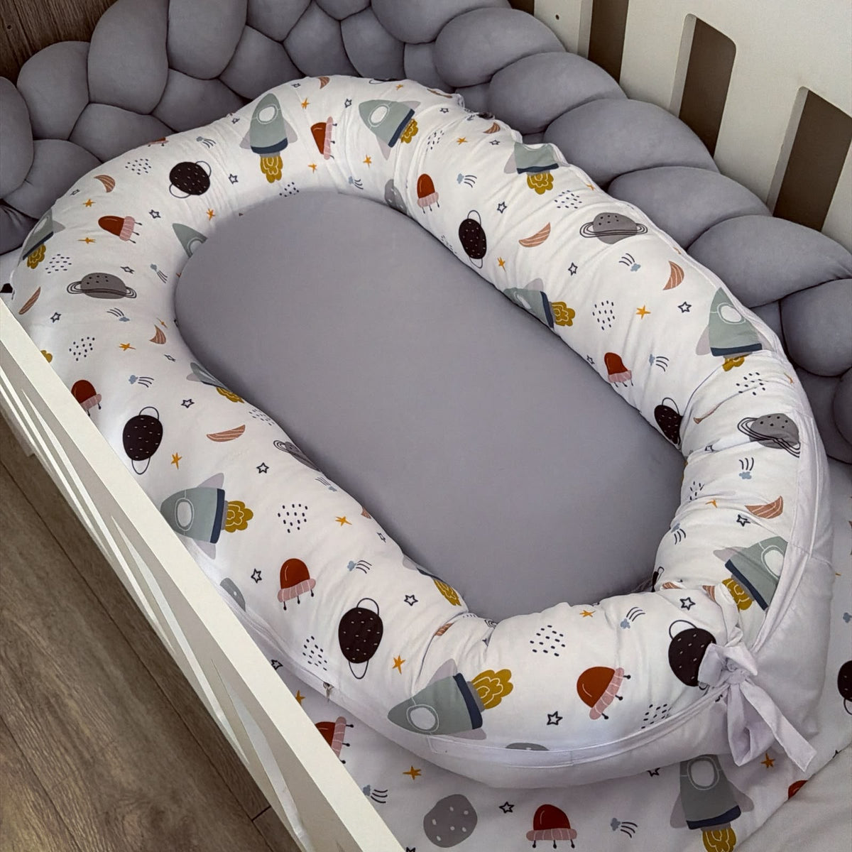 Cot Bedding - Black Mustard Space Set 01 nest
