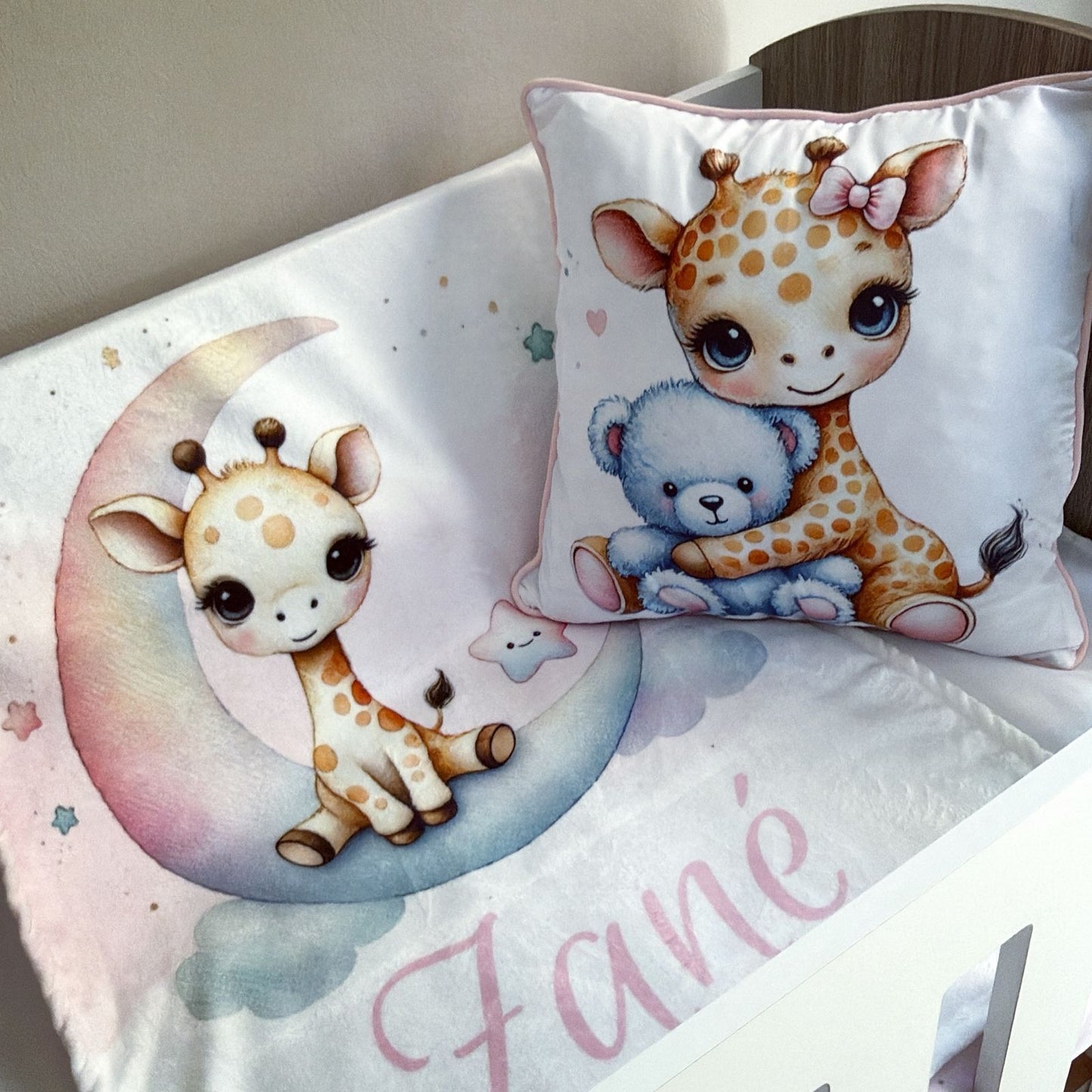 Cot Bedding - Pink Giraffe Set 06