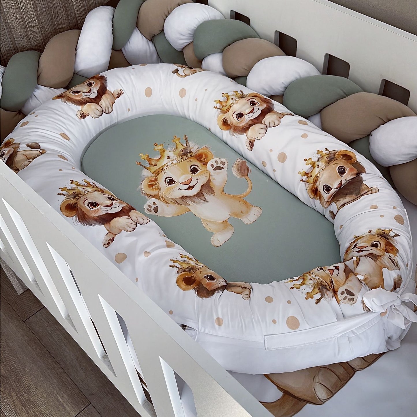 Nest - Lion 02