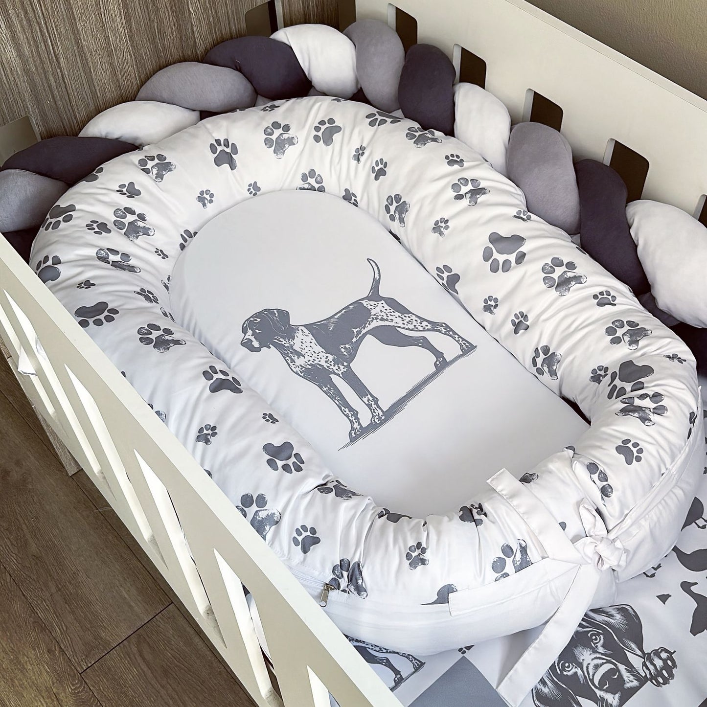 Cot Bedding - Grey Dog Set 01