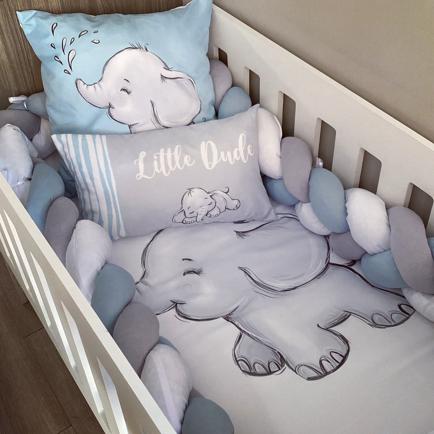 Cot Bedding - Blue Elephant set 01