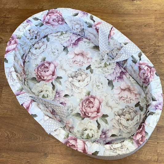 Carry Cot - Blue Peony 01